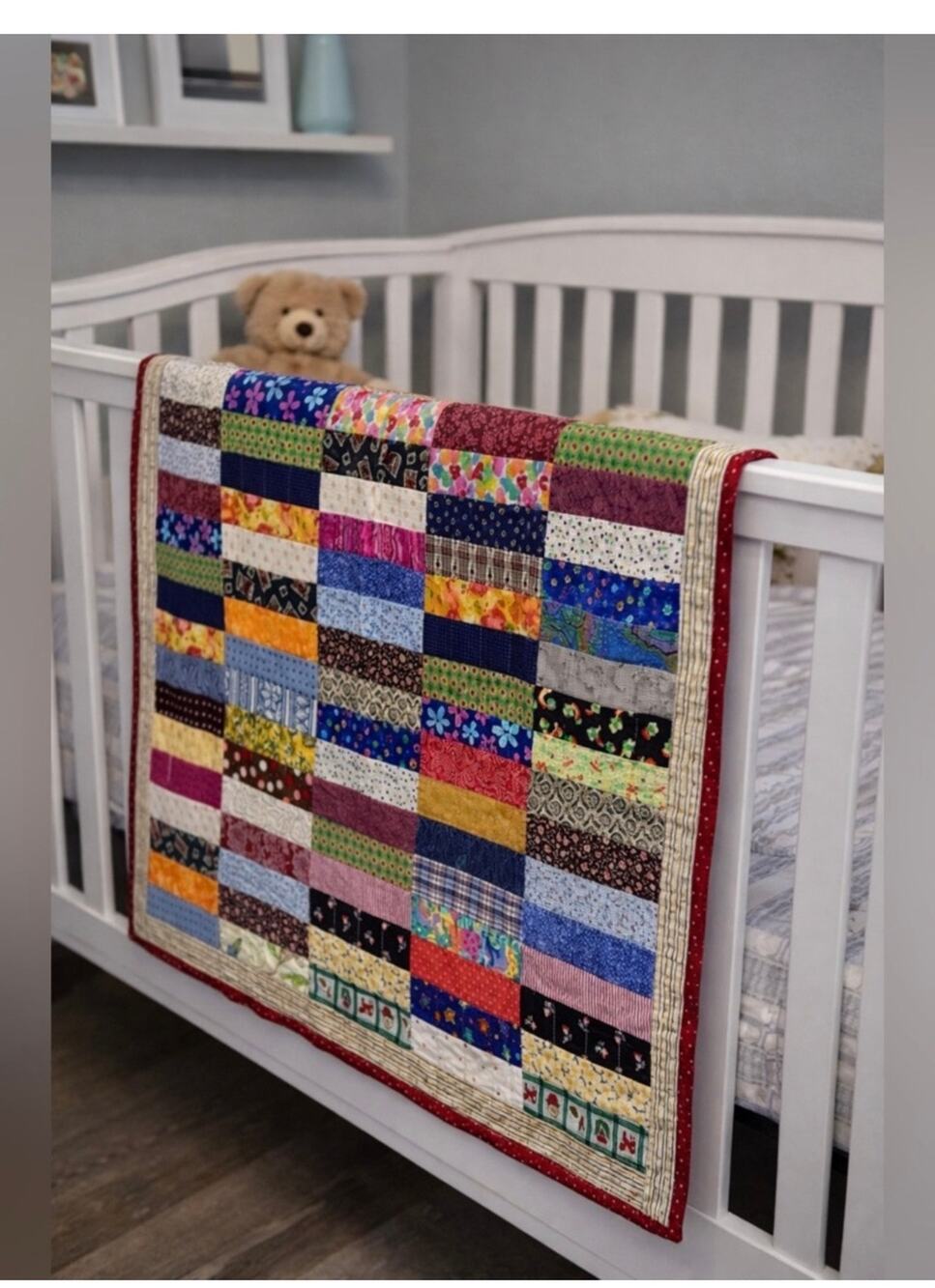Crib quilt or Wall Hanging handmade Quilt 35”x44”